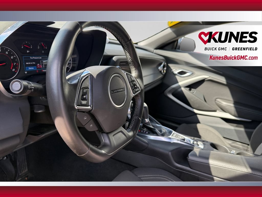 Used 2023 Chevrolet Camaro LT RWD image 17