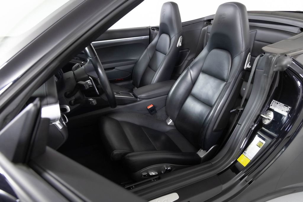 Used 2019 Porsche 911 Turbo AWD/4WD image 5