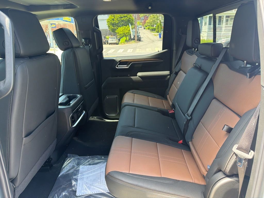 New 2026 Chevrolet Silverado 1500 High Country w/ Technology Package AWD/4WD image 19