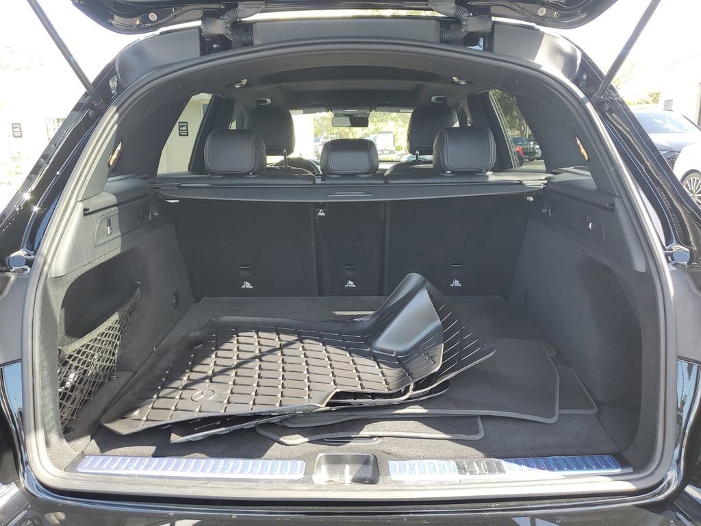 Used 2022 Mercedes-Benz GLC 300 image 25