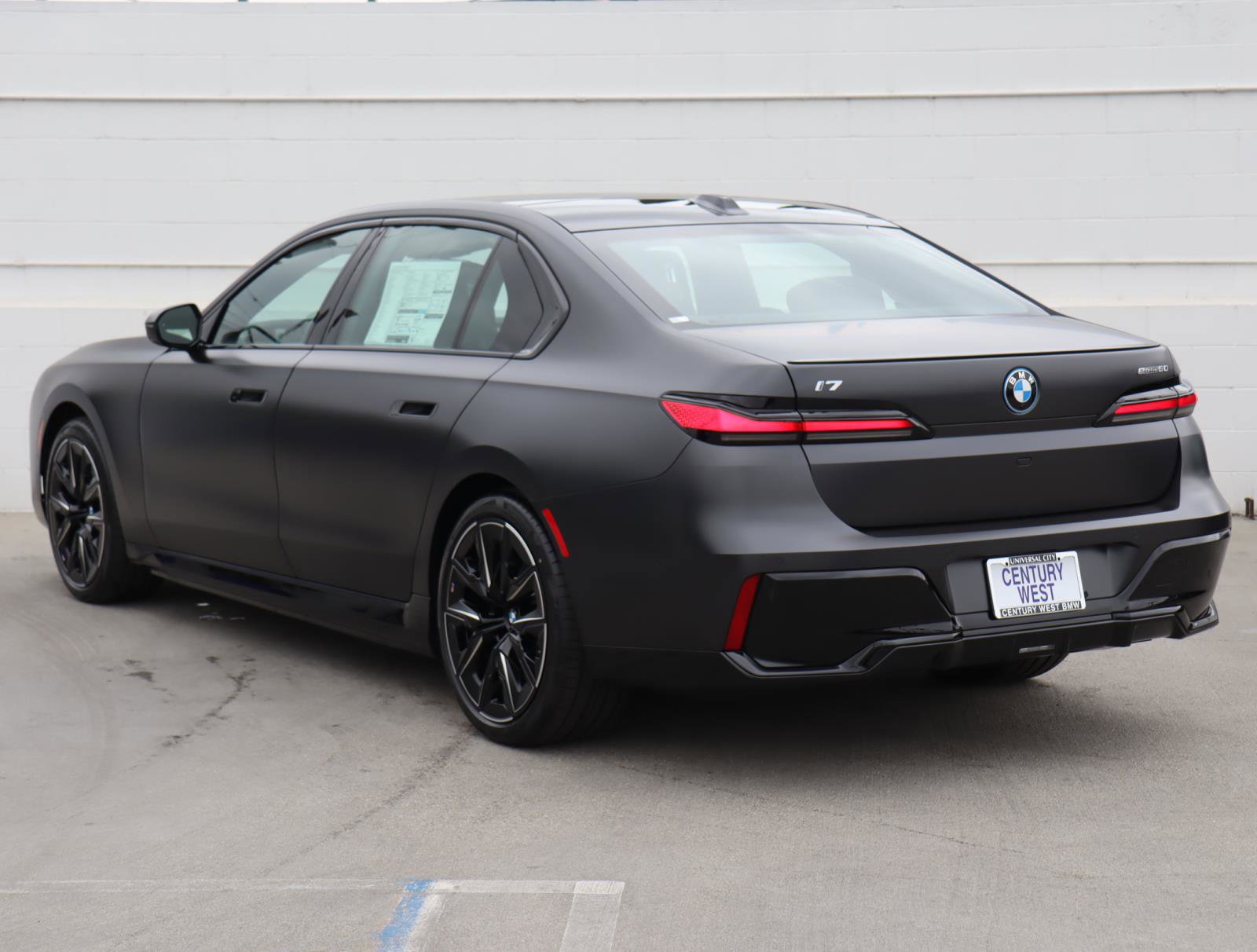 New 2026 BMW i7 eDrive50 w/ M Sport Package image 7