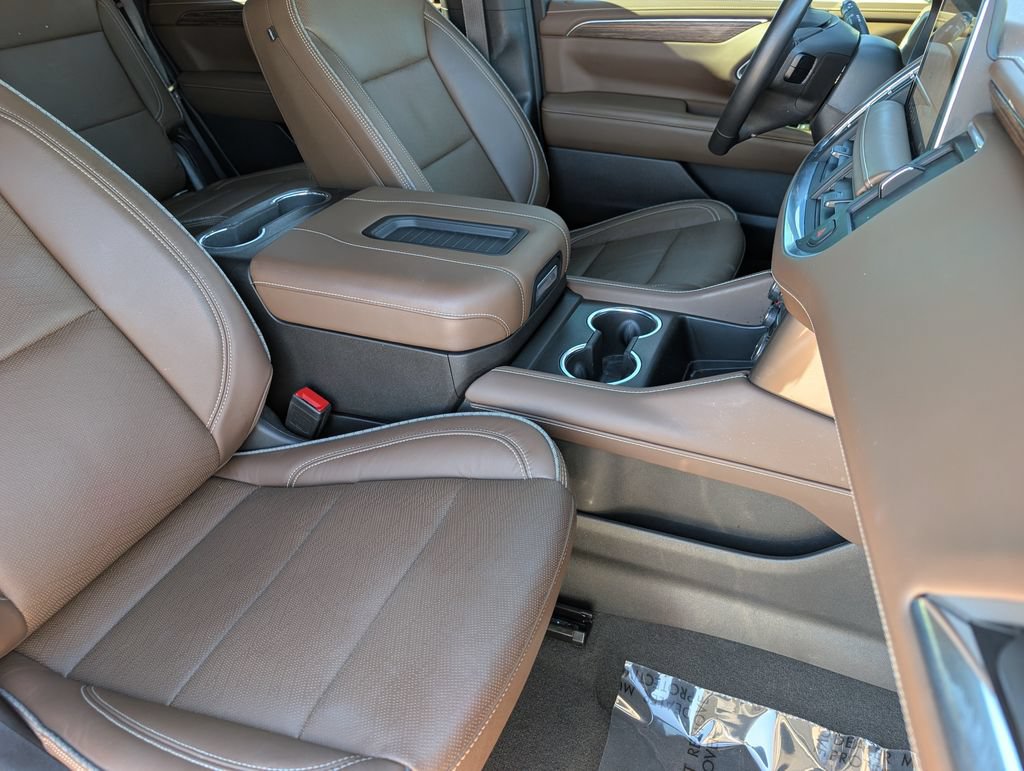 Used 2021 Chevrolet Tahoe High Country AWD/4WD image 24