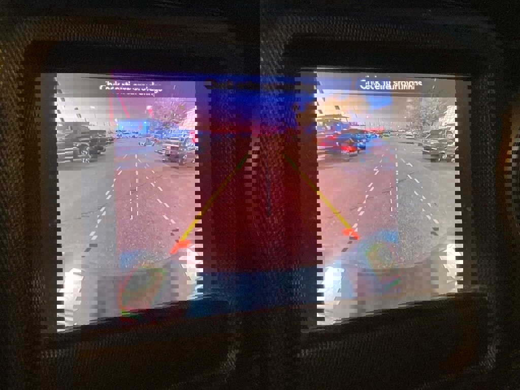 Used 2023 Jeep Gladiator Sport w/ Off Road Group image 17