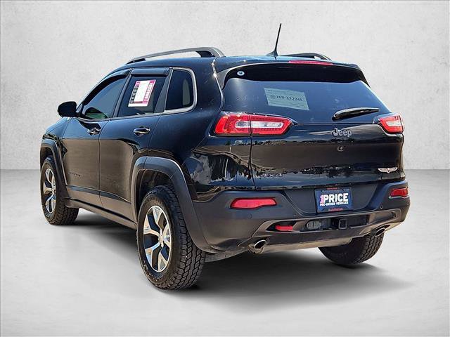 Used 2017 Jeep Cherokee Trailhawk AWD/4WD image 8