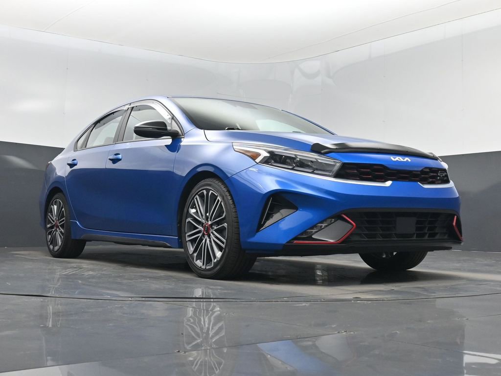 Used 2023 Kia Forte GT image 32