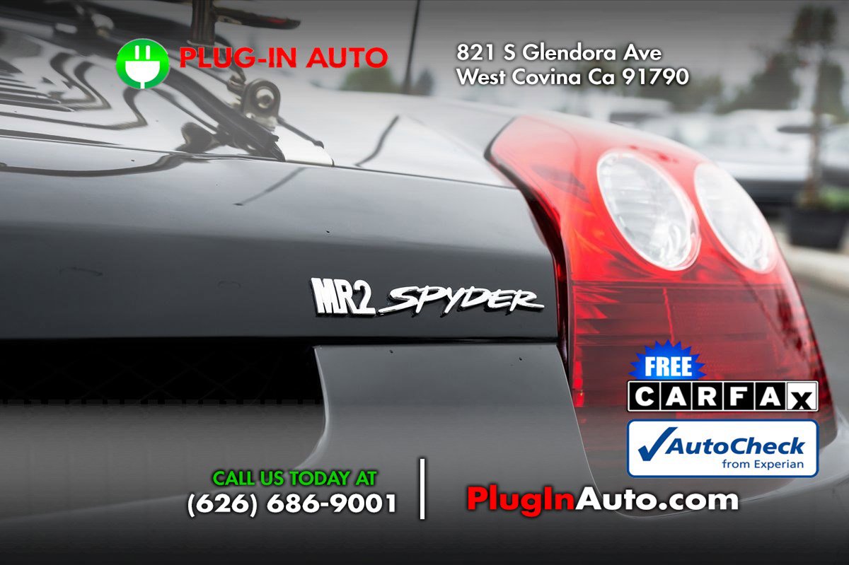 Used 2005 Toyota MR2 image 9