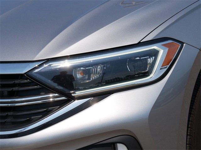 Certified 2024 Volkswagen Jetta SEL image 10