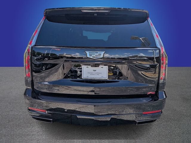 New 2026 Cadillac Escalade ESV Platinum Sport w/ LPO, ONYX Package AWD/4WD image 4