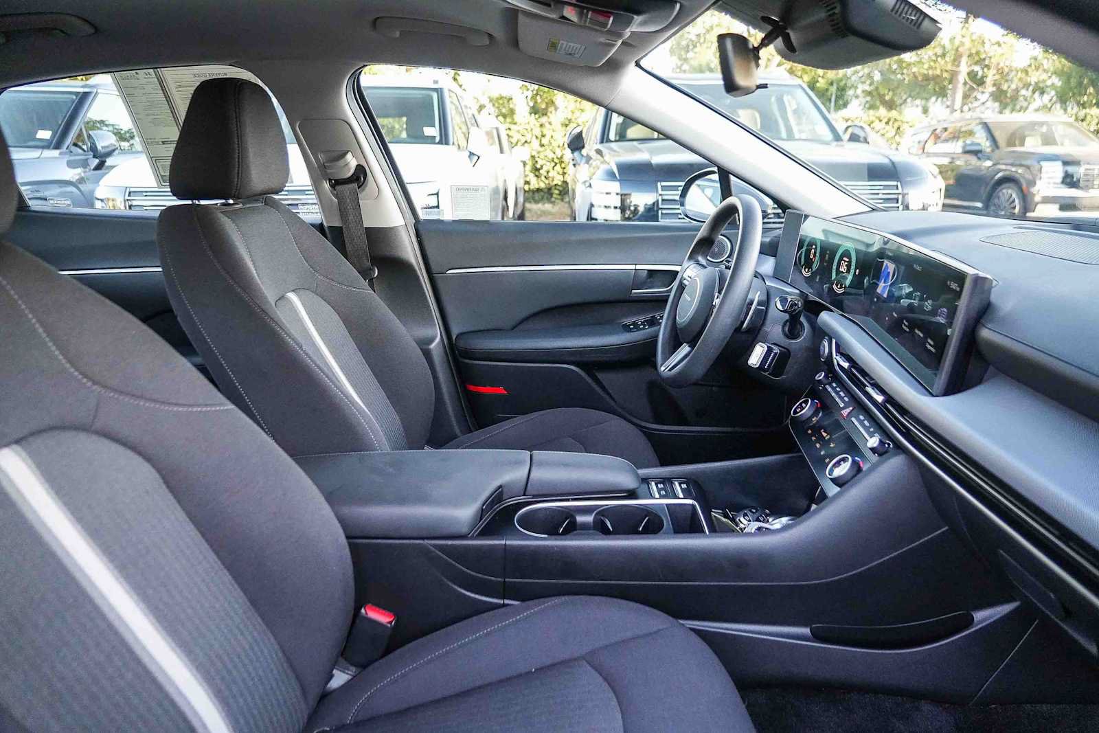 Certified 2025 Hyundai Sonata SEL FWD image 16