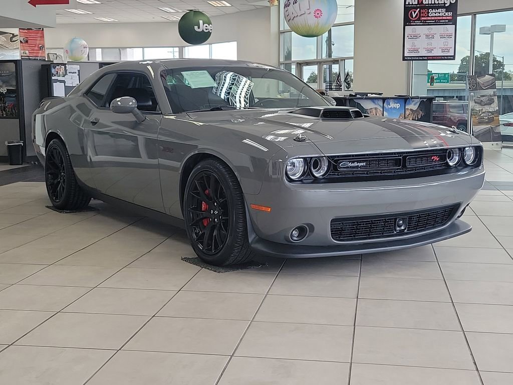 Used 2023 Dodge Challenger R/T Scat Pack w/ Plus Package RWD image 28
