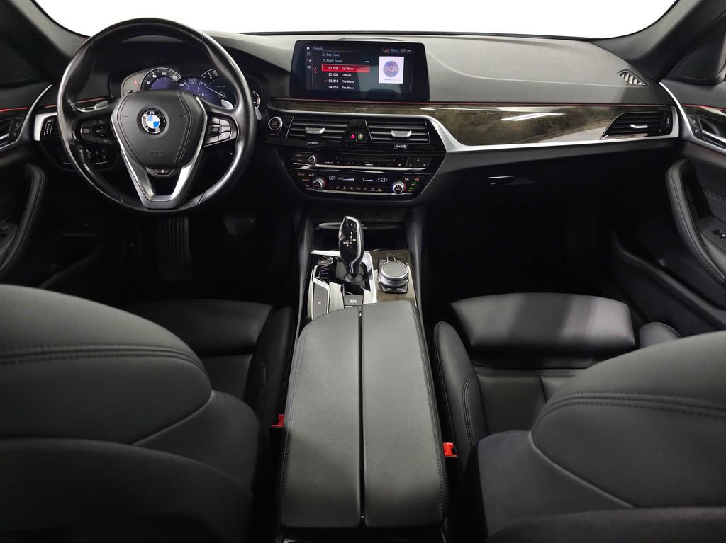 Used 2019 BMW 530i xDrive w/ Convenience Package AWD/4WD image 12