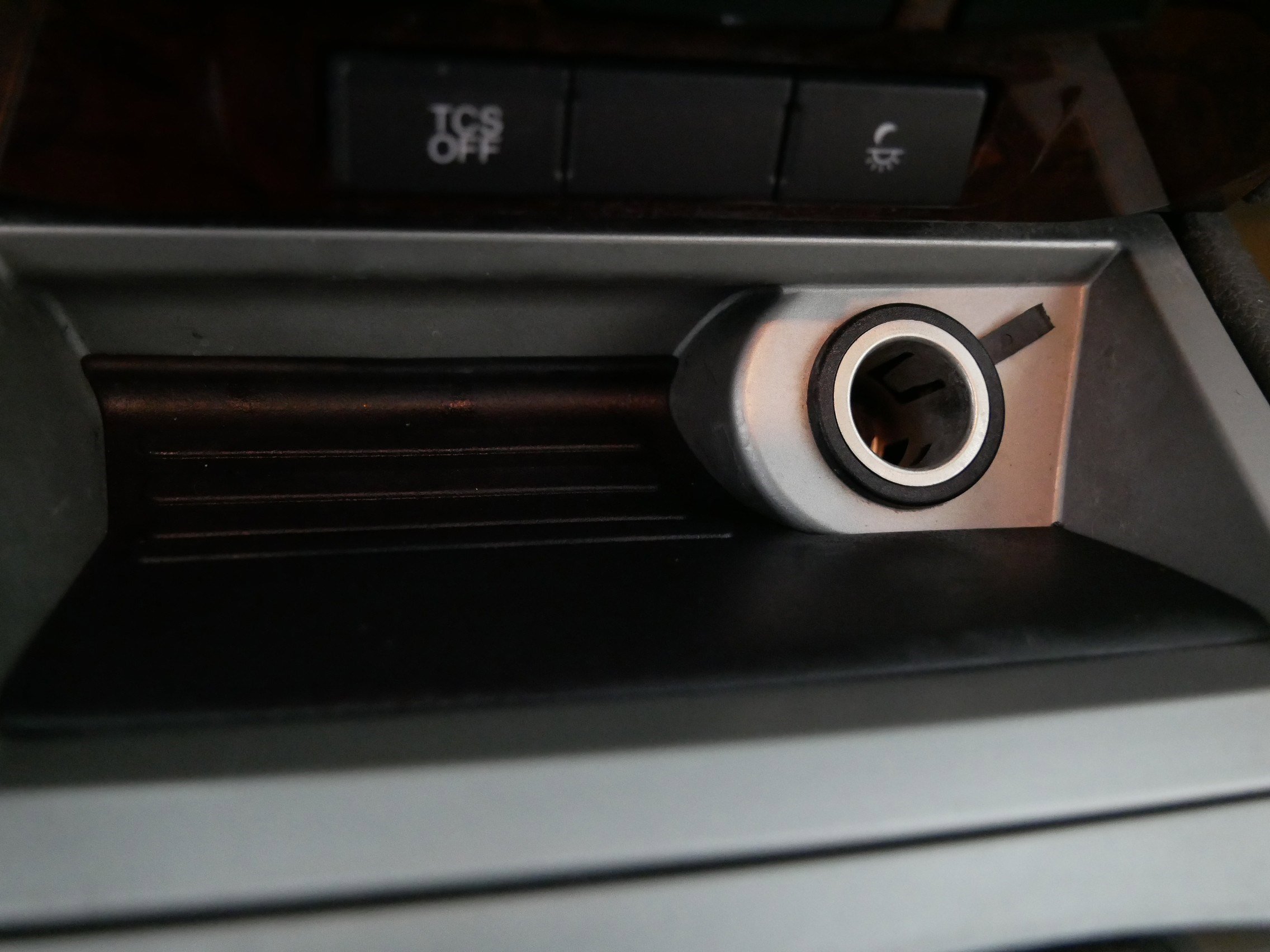 Used 2012 Ford Fusion SEL image 29