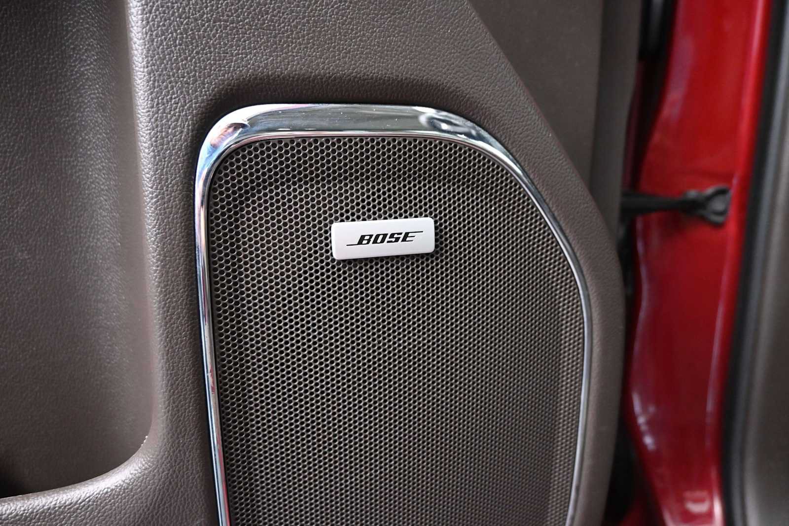 Used 2018 GMC Sierra 1500 SLT AWD/4WD image 12