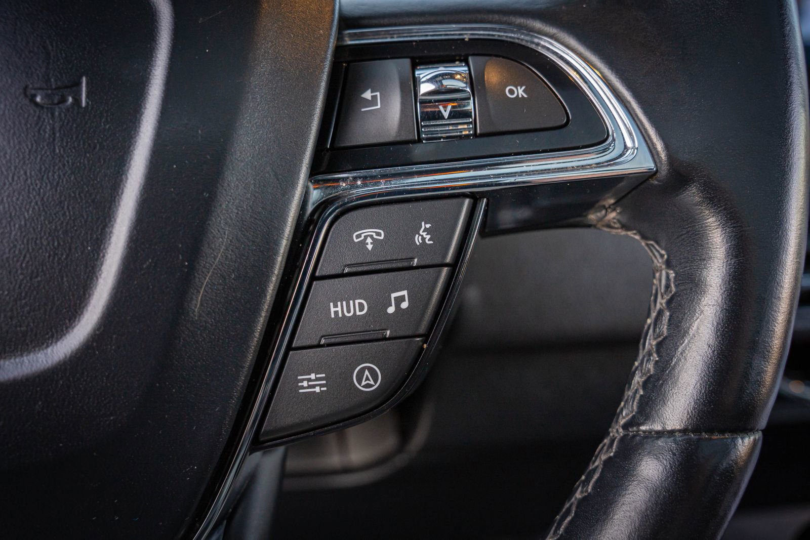 Used 2024 Lincoln Navigator Reserve image 17