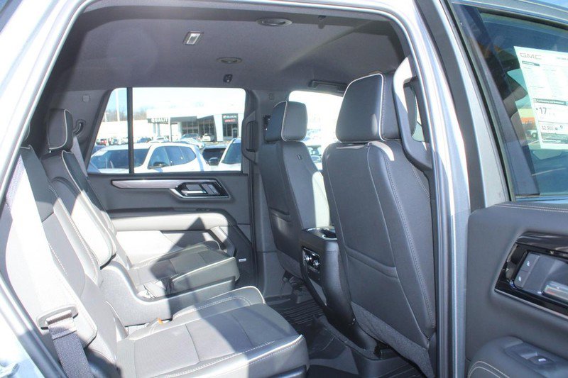 New 2026 GMC Yukon Elevation w/ LPO, Floor Liner Package image 5