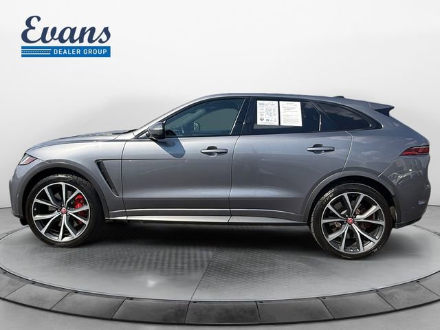 Used 2022 Jaguar F-PACE SVR image 3