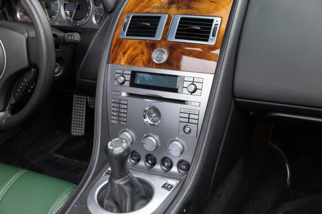 Used 2007 Aston Martin DB9 Volante image 24