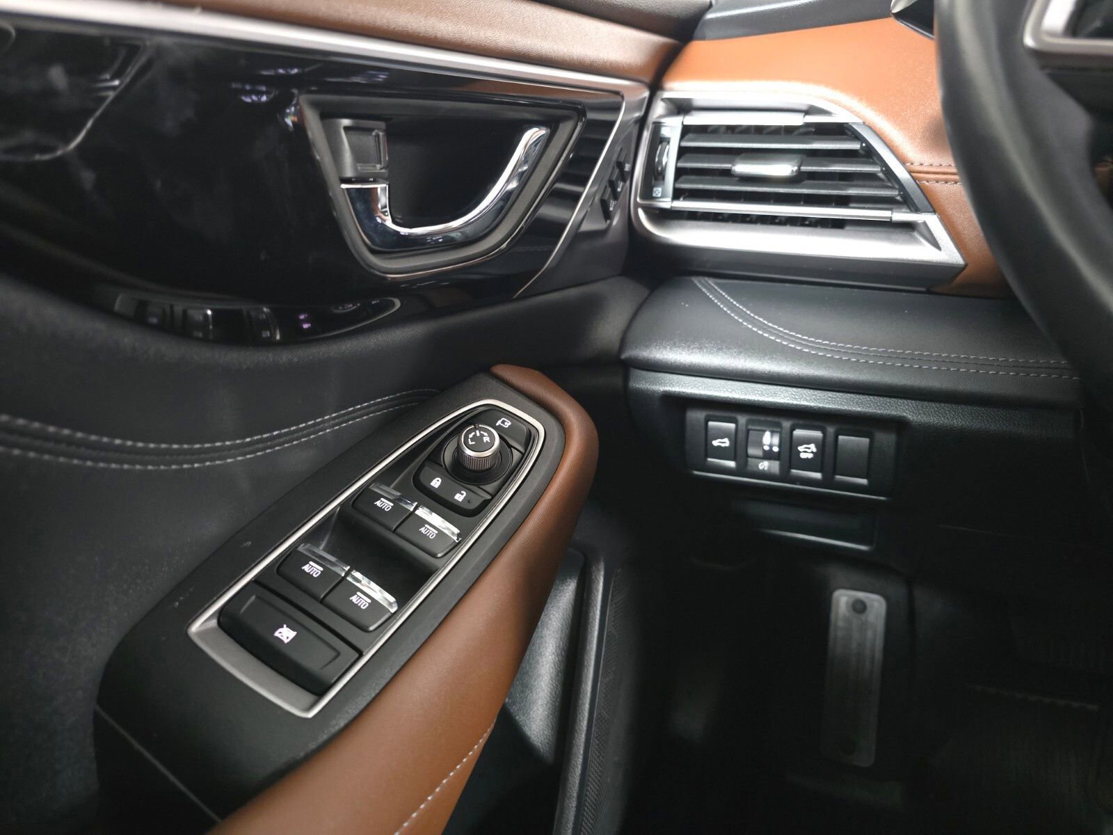 Certified 2023 Subaru Outback Touring XT image 37