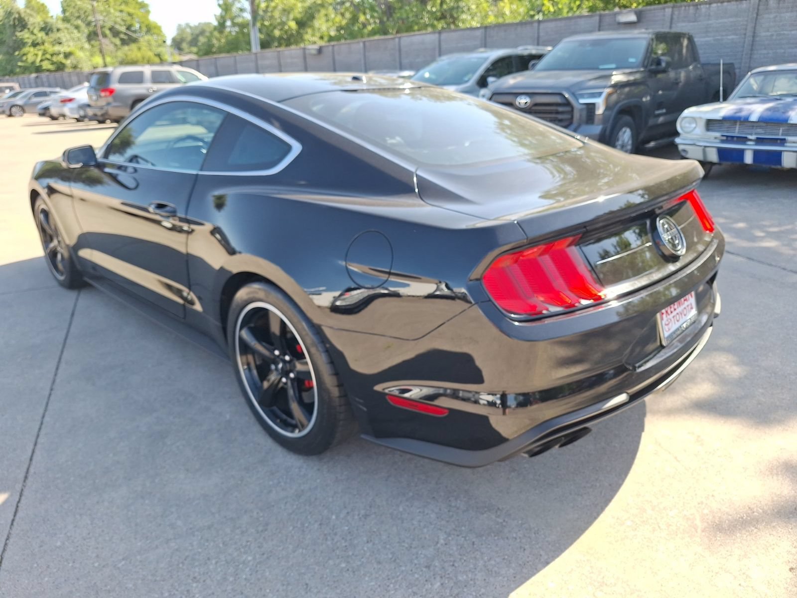 Used 2019 Ford Mustang Bullitt w/ Bullitt Electronics Package RWD image 4