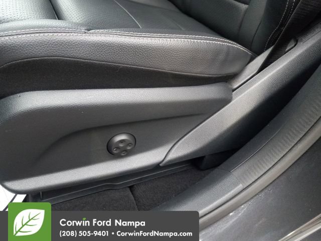 Used 2022 Mercedes-Benz GLC 300 4MATIC image 12