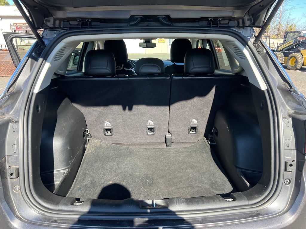 Used 2017 Jeep Compass Limited w/ Navigation Group image 16