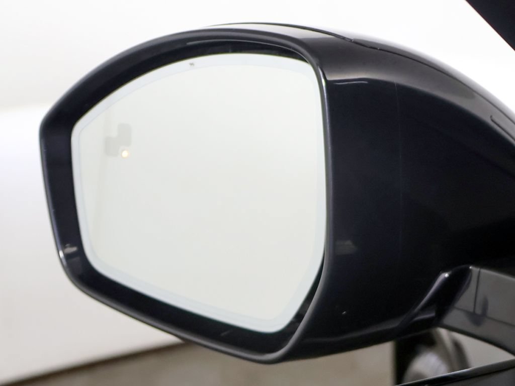 Used 2022 Jaguar F-PACE SVR AWD/4WD image 37
