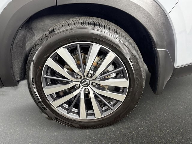 Certified 2022 Nissan Pathfinder Platinum w/ Cargo Package image 33