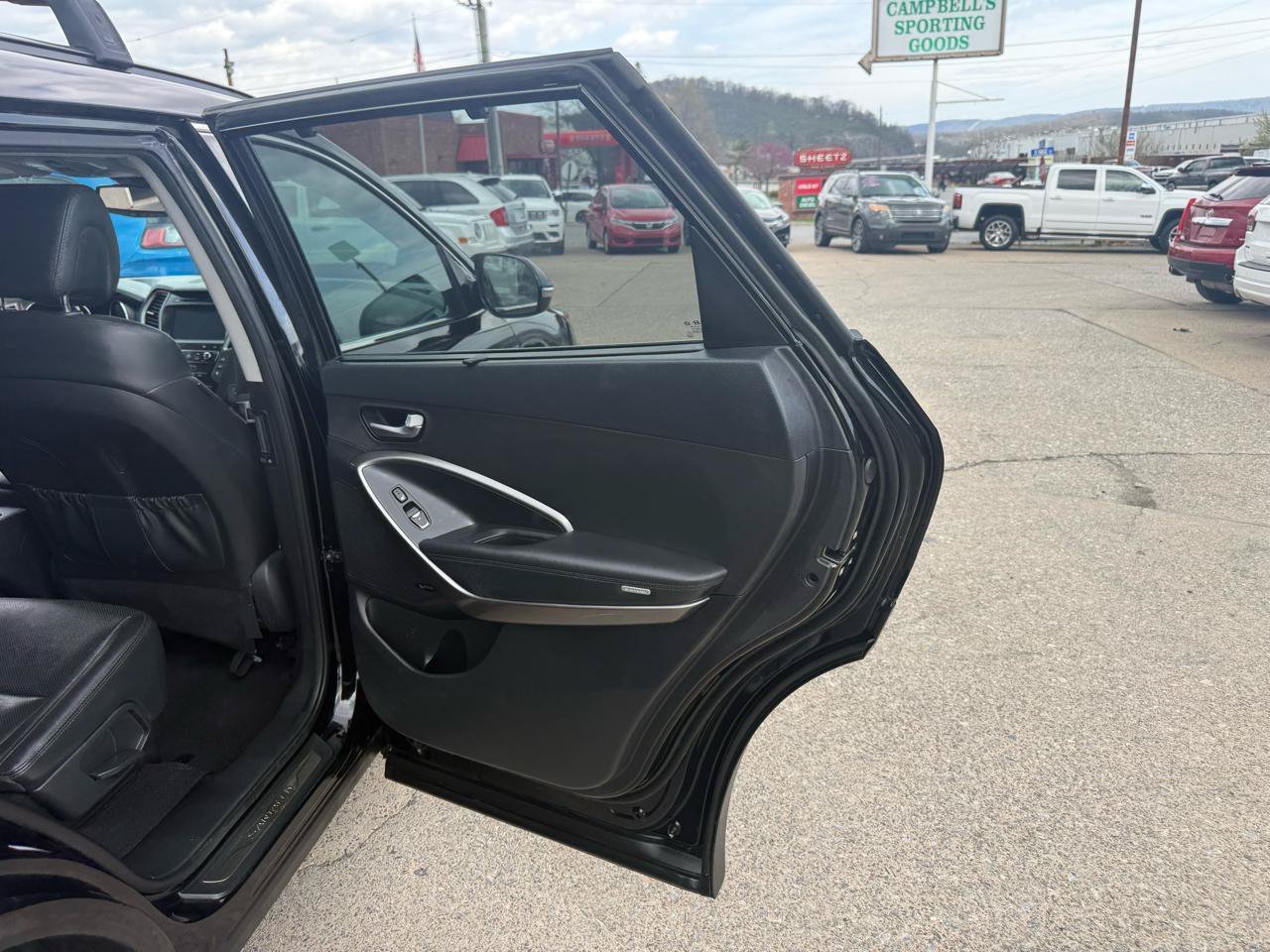 Used 2018 Hyundai Santa Fe Limited AWD/4WD image 54