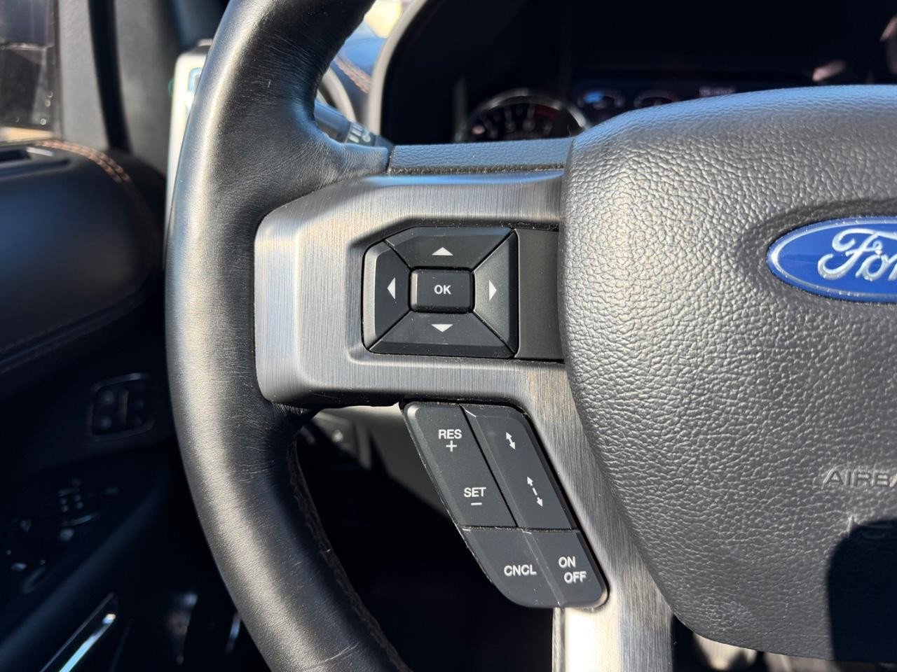 Used 2021 Ford Expedition Max Platinum image 16