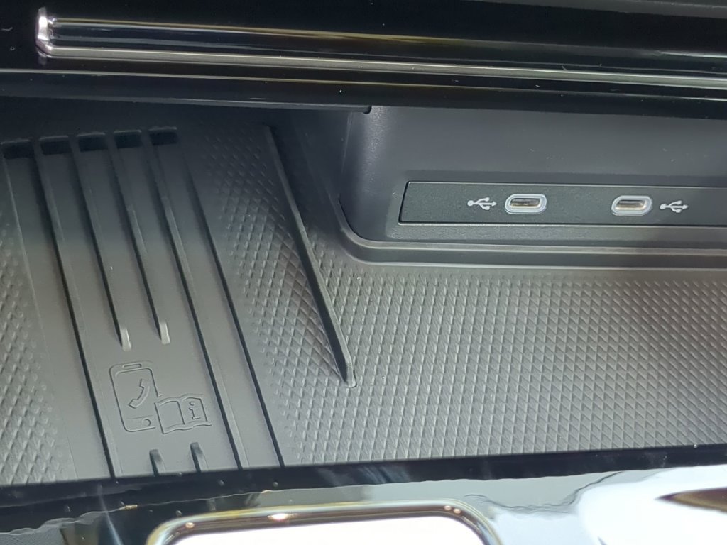 New 2026 Volkswagen Atlas SE FWD image 26