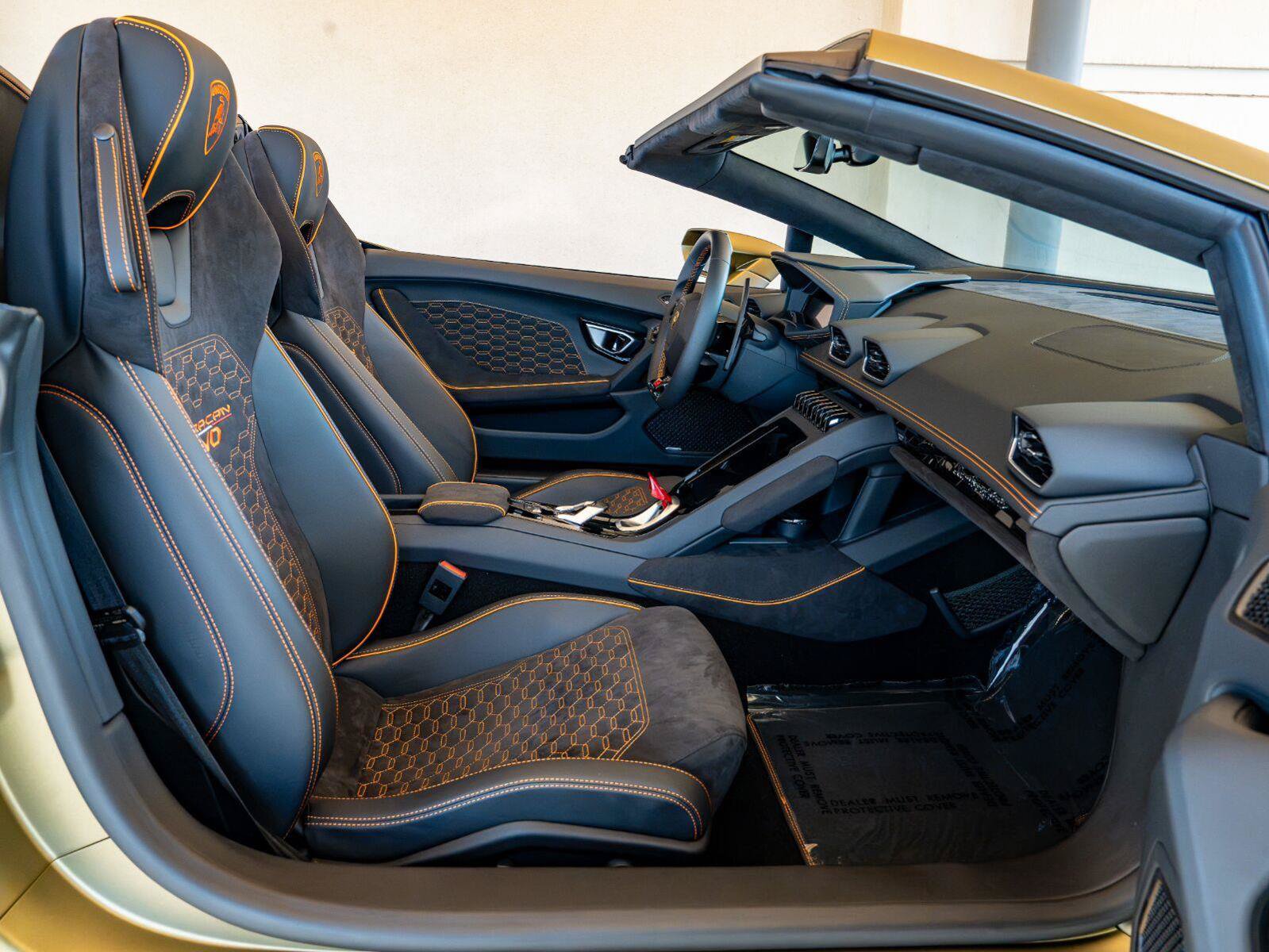 Used 2023 Lamborghini Huracan EVO RWD image 66