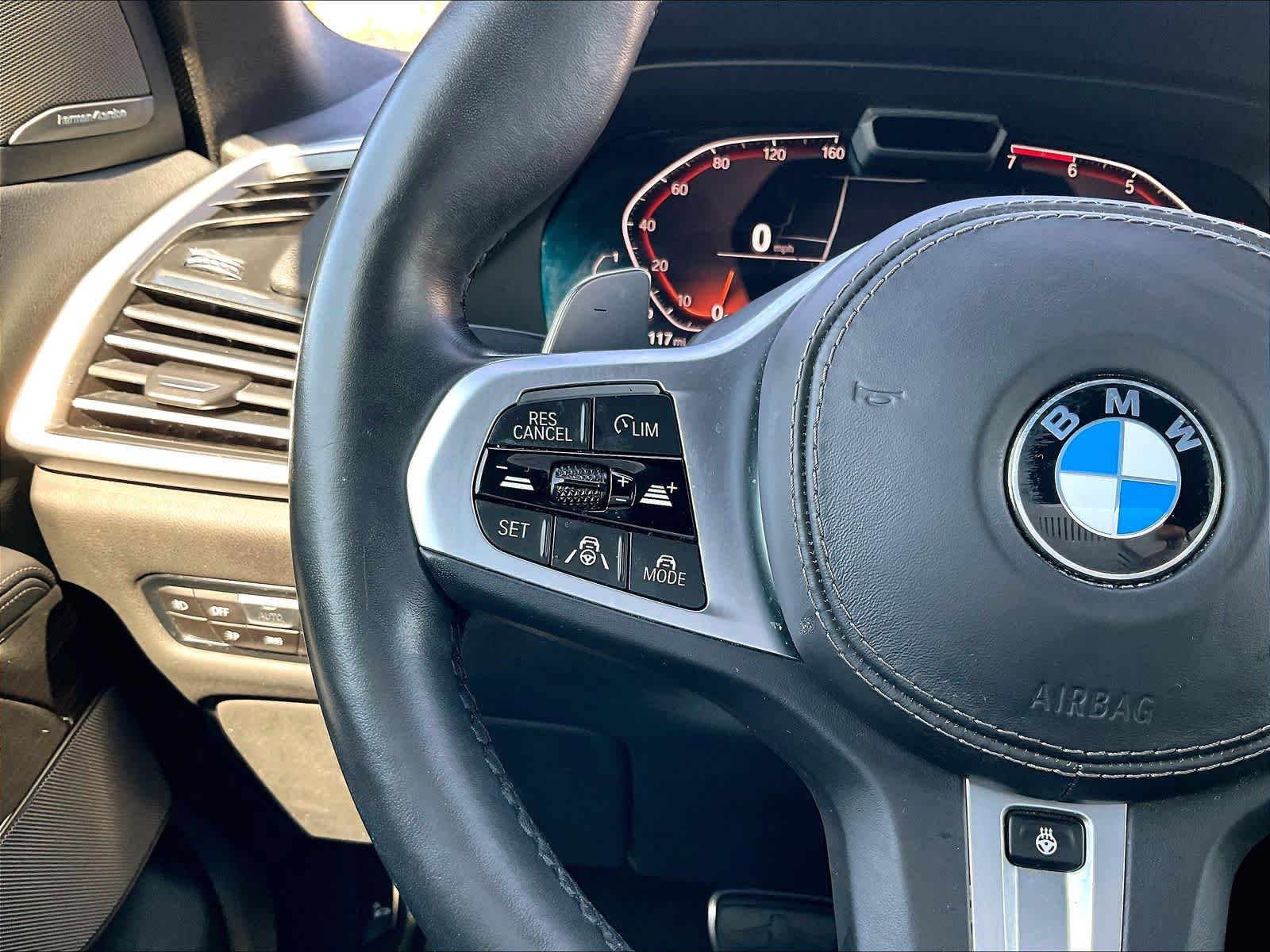 Used 2019 BMW X5 xDrive50i w/ M Sport Package AWD/4WD image 12