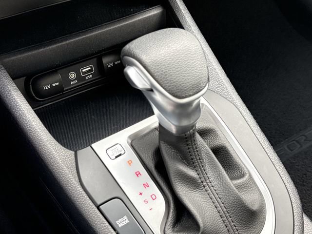 Used 2020 Kia Forte LXS FWD image 15