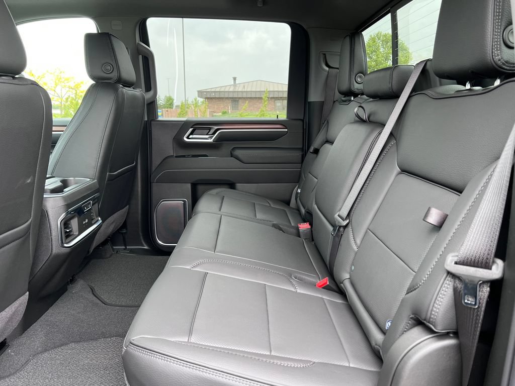 New 2026 GMC Sierra 2500 Denali w/ Denali Reserve Package AWD/4WD image 5