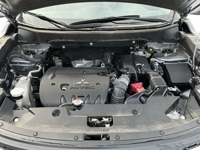 Used 2023 Mitsubishi Outlander Sport AWD image 19