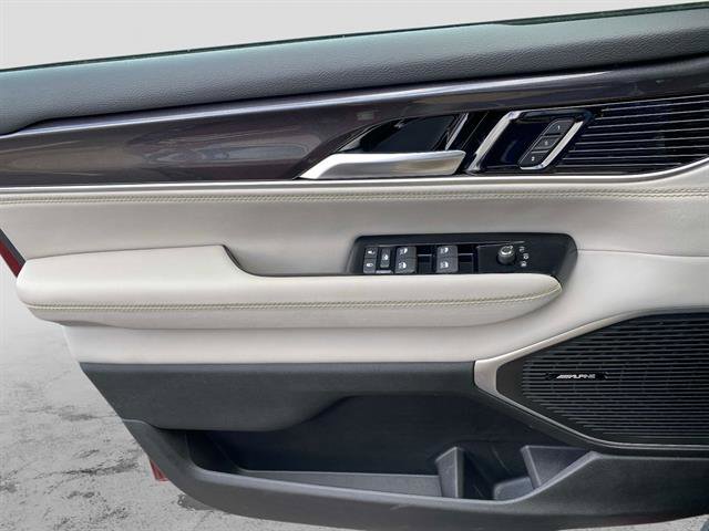 Used 2024 Jeep Wagoneer 4WD w/ Premium Group I image 23