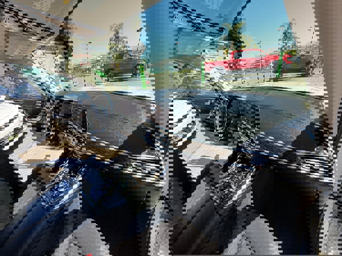 Used 2020 BMW X7 xDrive40i w/ Premium Package image 15