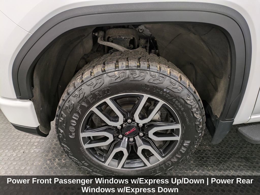 Used 2024 GMC Sierra 1500 AT4 w/ Technology Package image 9