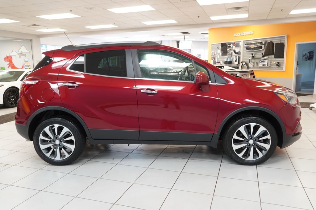 Used 2021 Buick Encore Preferred w/ Safety Package II AWD/4WD image 12