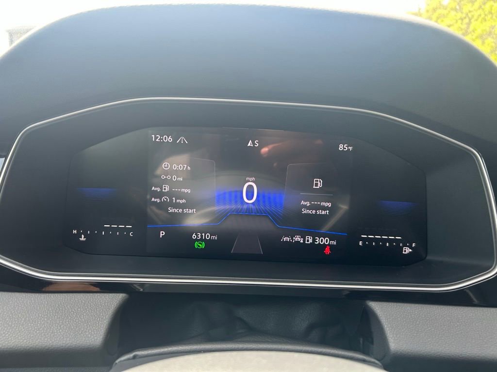 Used 2025 Volkswagen Jetta Sport image 25