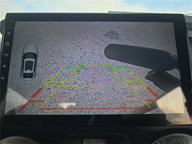 Used 2015 Jeep Wrangler Sport image 15