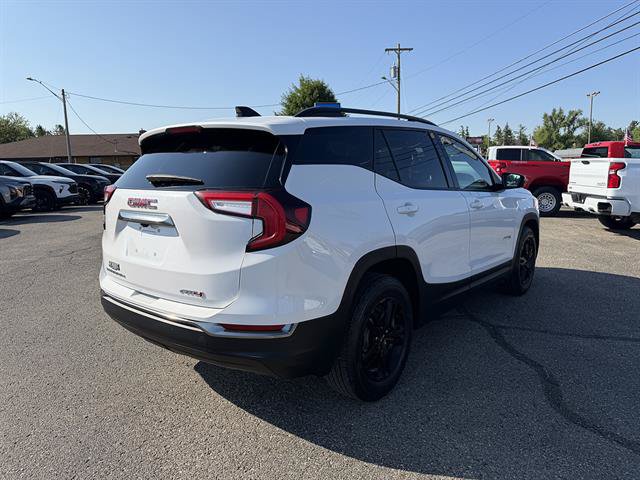 Used 2022 GMC Terrain AT4 w/ Infotainment Package II AWD/4WD image 6