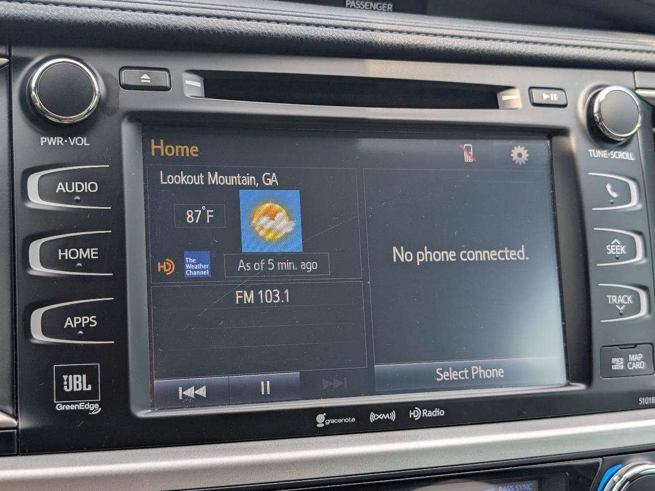 Used 2018 Toyota Highlander Limited FWD image 18