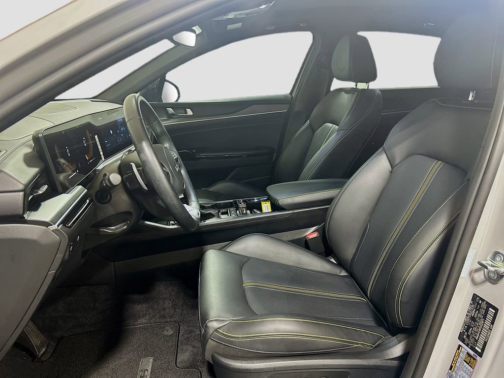 Used 2025 Kia K5 GT FWD image 19