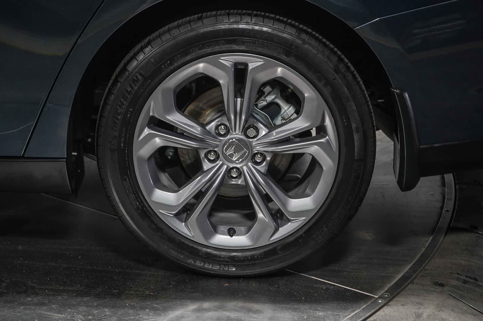 Used 2024 Honda Accord EX image 10