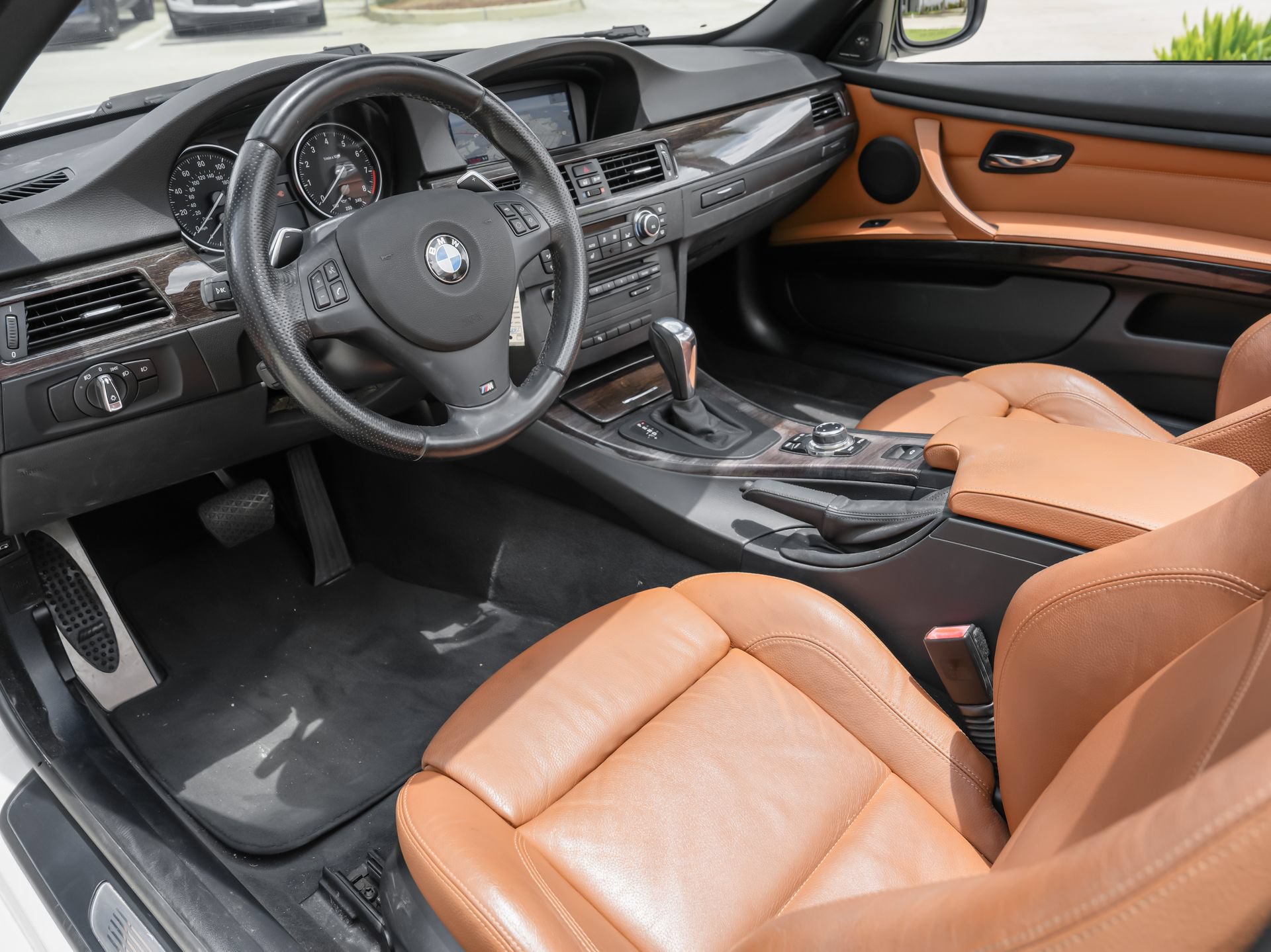 Used 2013 BMW 335i Convertible RWD image 17