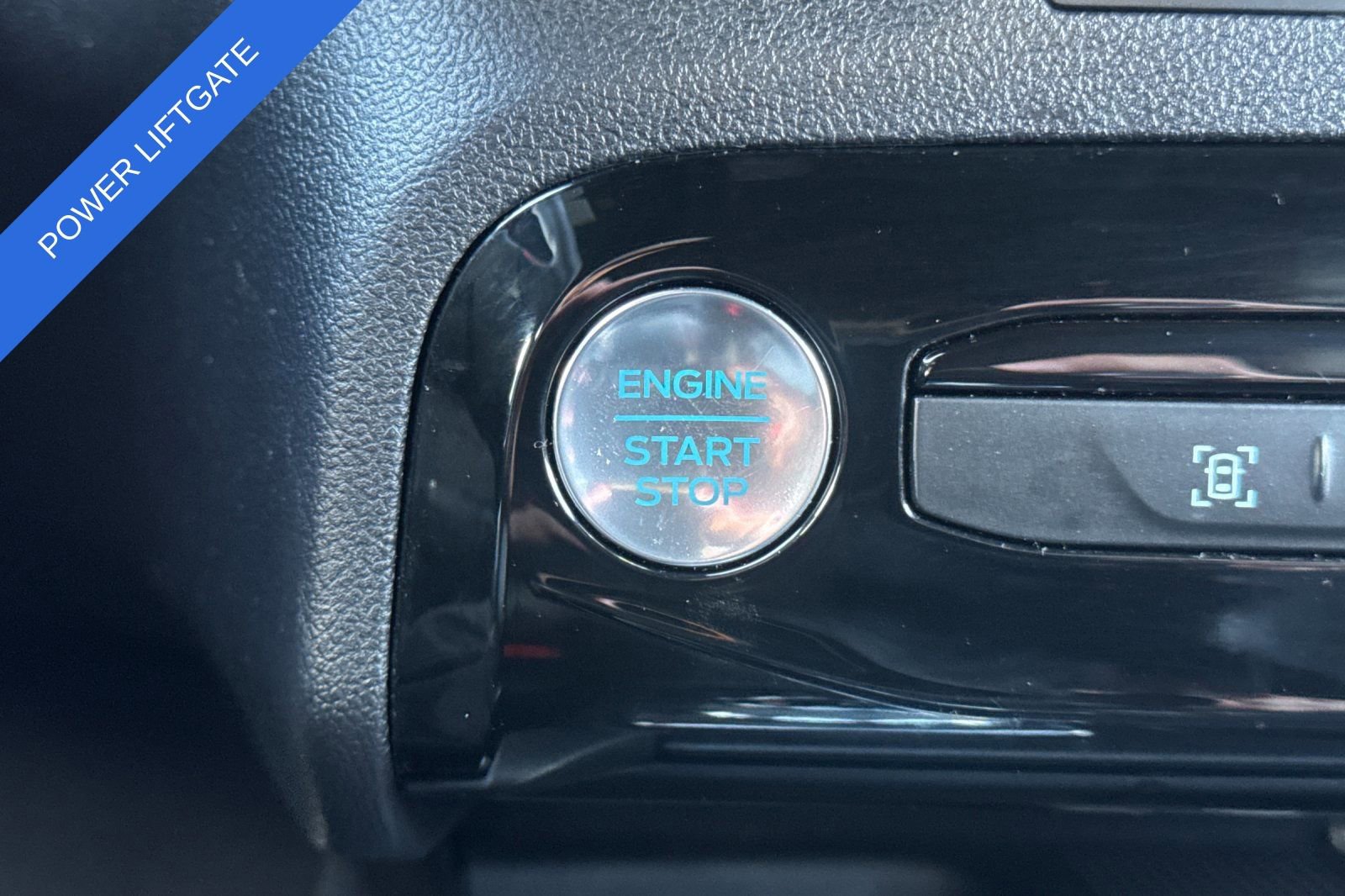 Certified 2024 Ford Escape ST-Line w/ Tech Pack #1 image 24