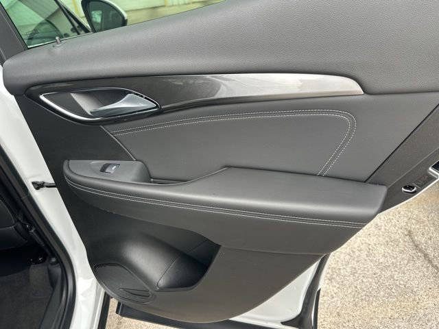 Used 2025 Buick Envision Preferred image 43