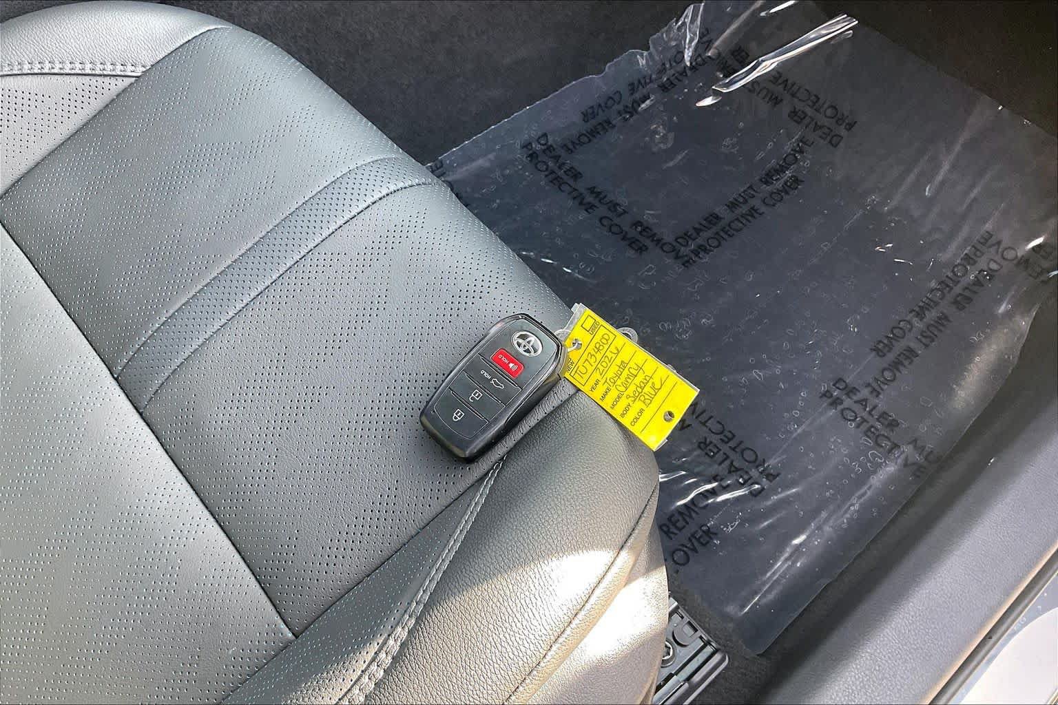 Used 2026 Toyota Camry XSE w/ Premium Plus Package FWD image 15