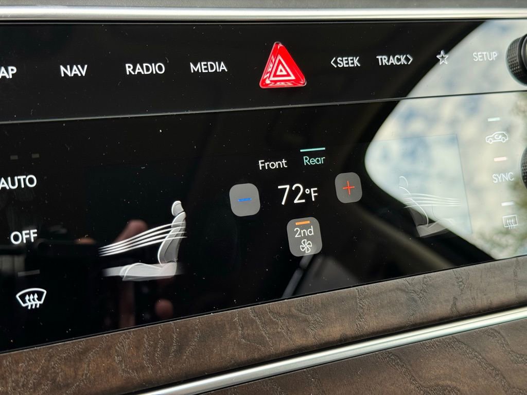 New 2026 Genesis GV80 2.5T Select image 34